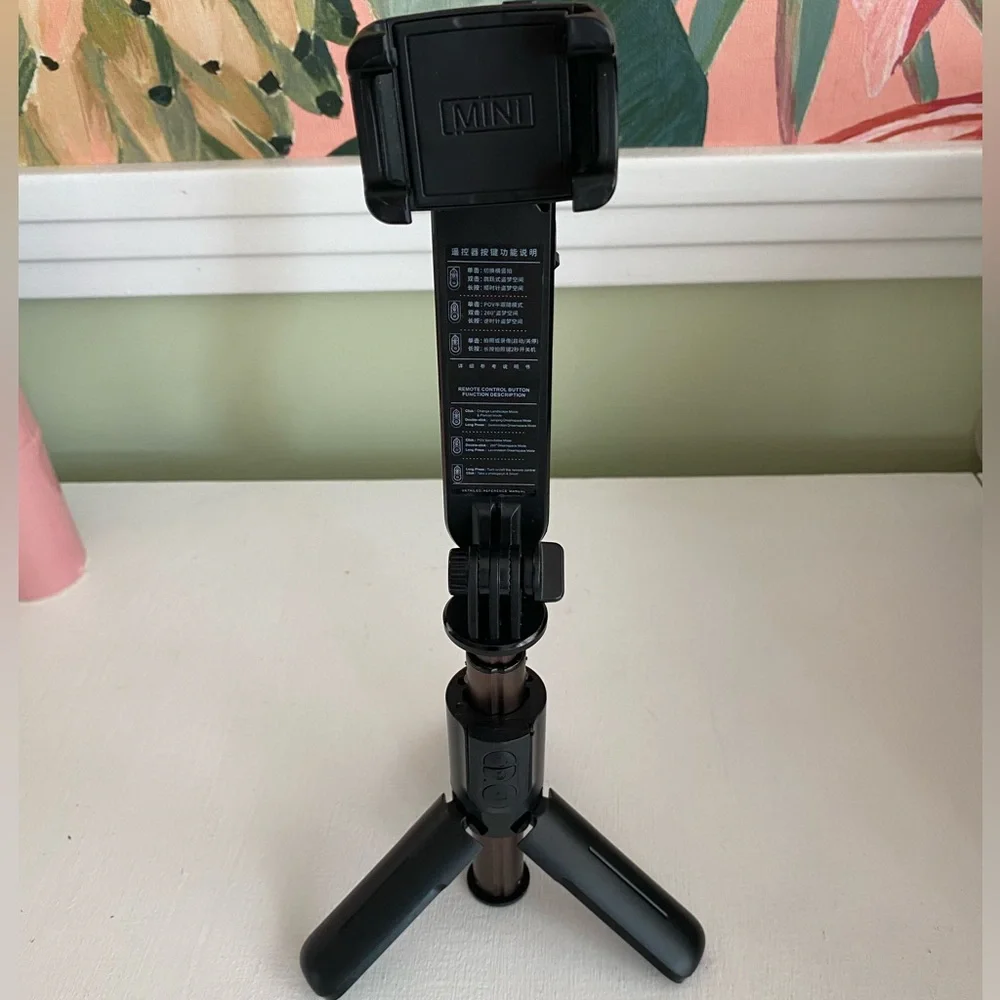 Like New Versatile Selfie Stick & Black Mini Tripod for Cameras with Remote